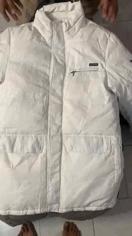 Authentic Puffer Jackets 25 PCs