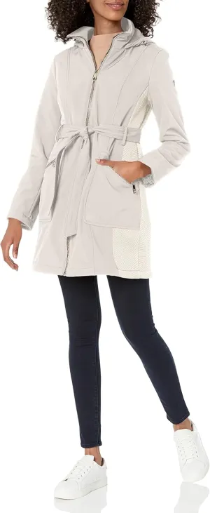 GUESS Softshell Coat Casual, Transitional Jacket for Women, Fall to Winter Wardrobe