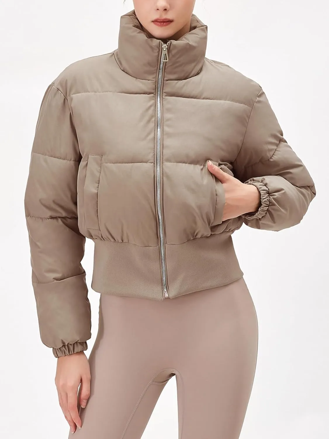 Womens Cropped Puffer Jackets Long Sleeve Short Puffy Quilted Jackets Winter Coat With Pockets
